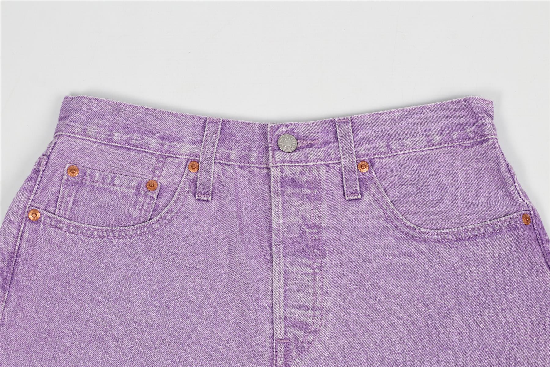 LEVI'S HIGH RISE DENIM SHORTS W28 UK 10 - Image 3