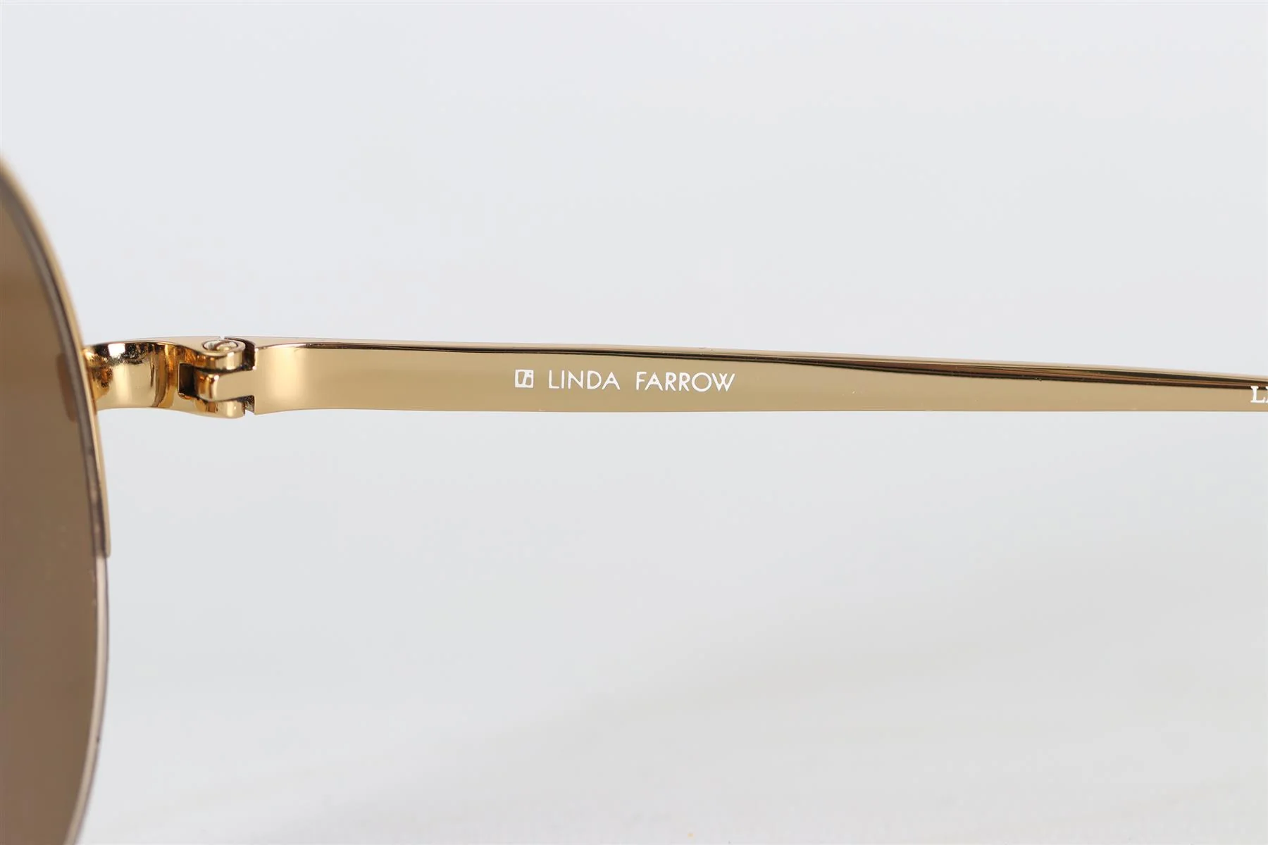 LINDA FARROW ROUND FRAME METAL SUNGLASSES - Image 6