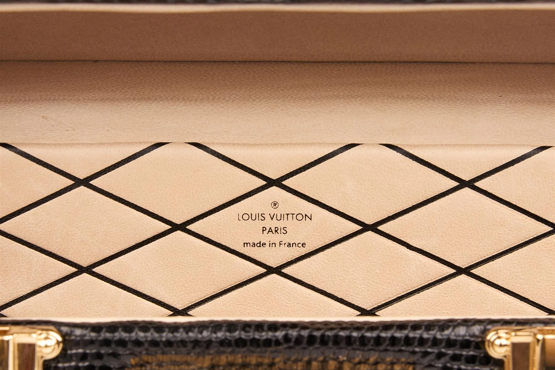 LOUIS VUITTON BLACK 2016 PETITE MALLE LEATHER CLUTCH - Image 10