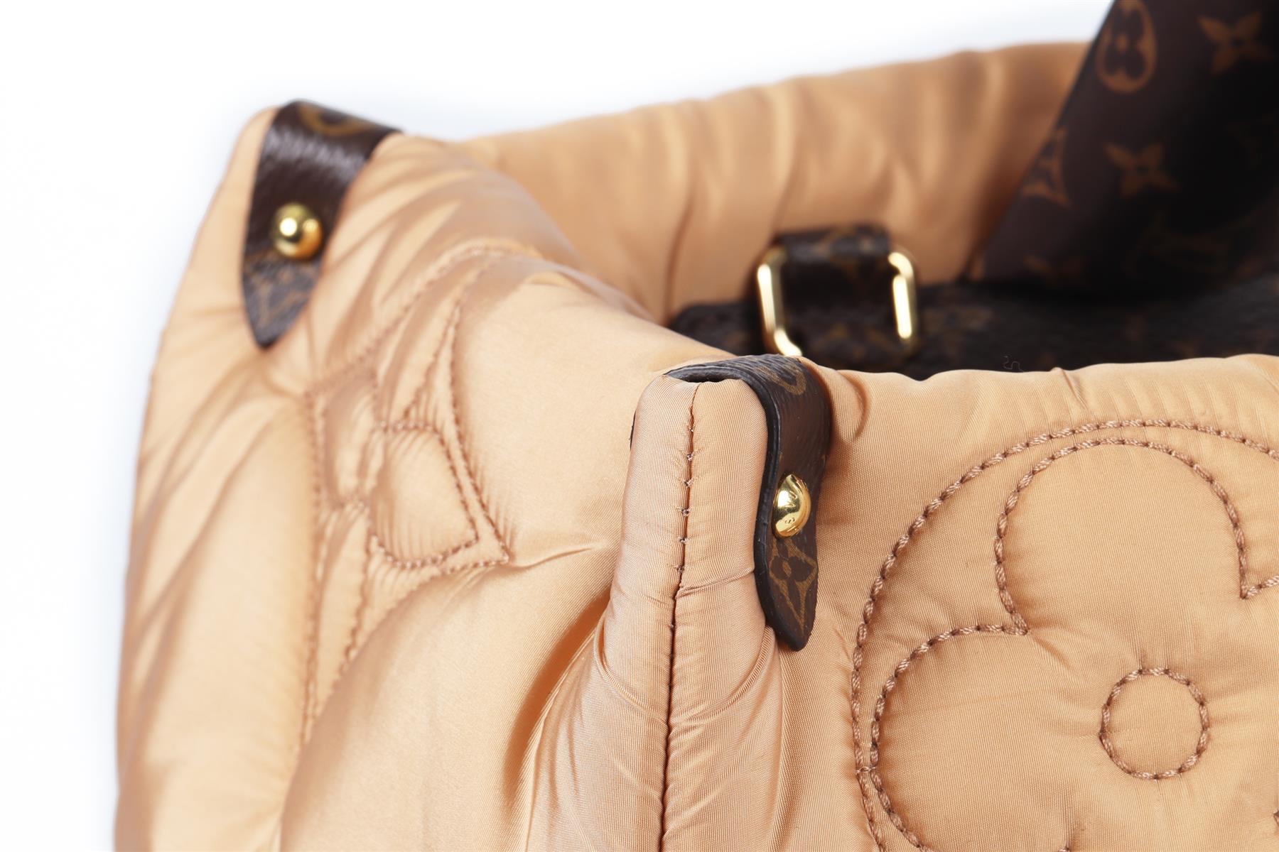 LOUIS VUITTON TAN 2021 ONTHEGO GM MONOGRAM NYLON TOTE BAG - Image 12