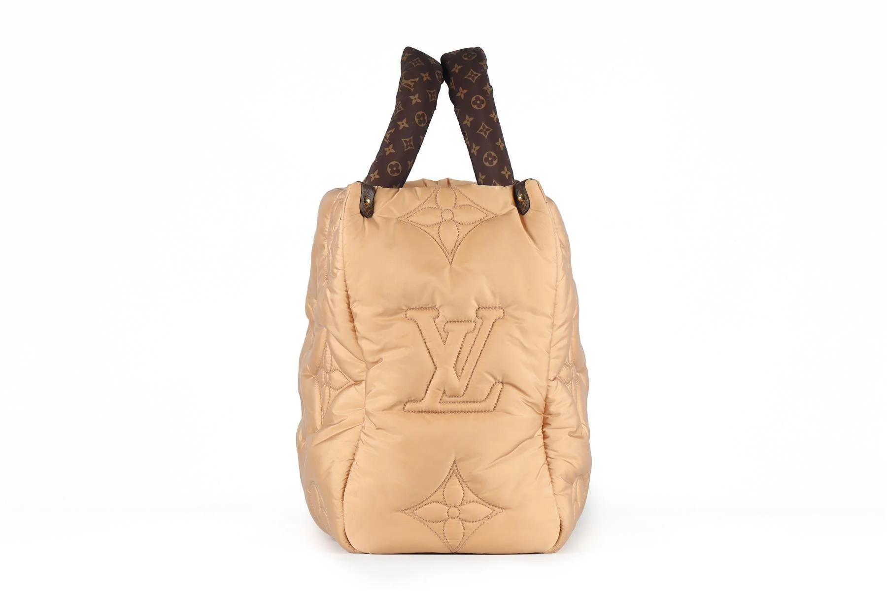 LOUIS VUITTON TAN 2021 ONTHEGO GM MONOGRAM NYLON TOTE BAG - Image 6