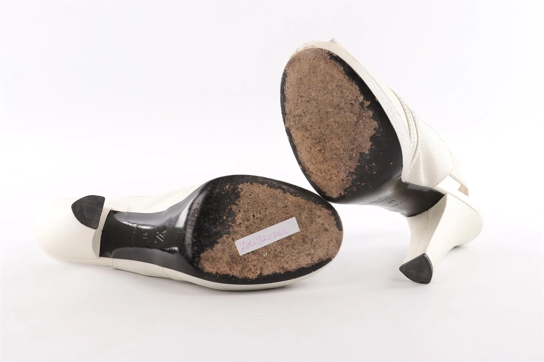 LOUIS VUITTON WHITE LEATHER SANDALS EU 41 UK 8 US 11 - Image 6