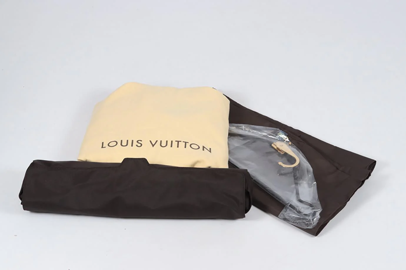 LOUIS VUITTON ZEPHYR 70 MONOGRAM COATED CANVAS AND LEATHER SUITCASE - Image 11