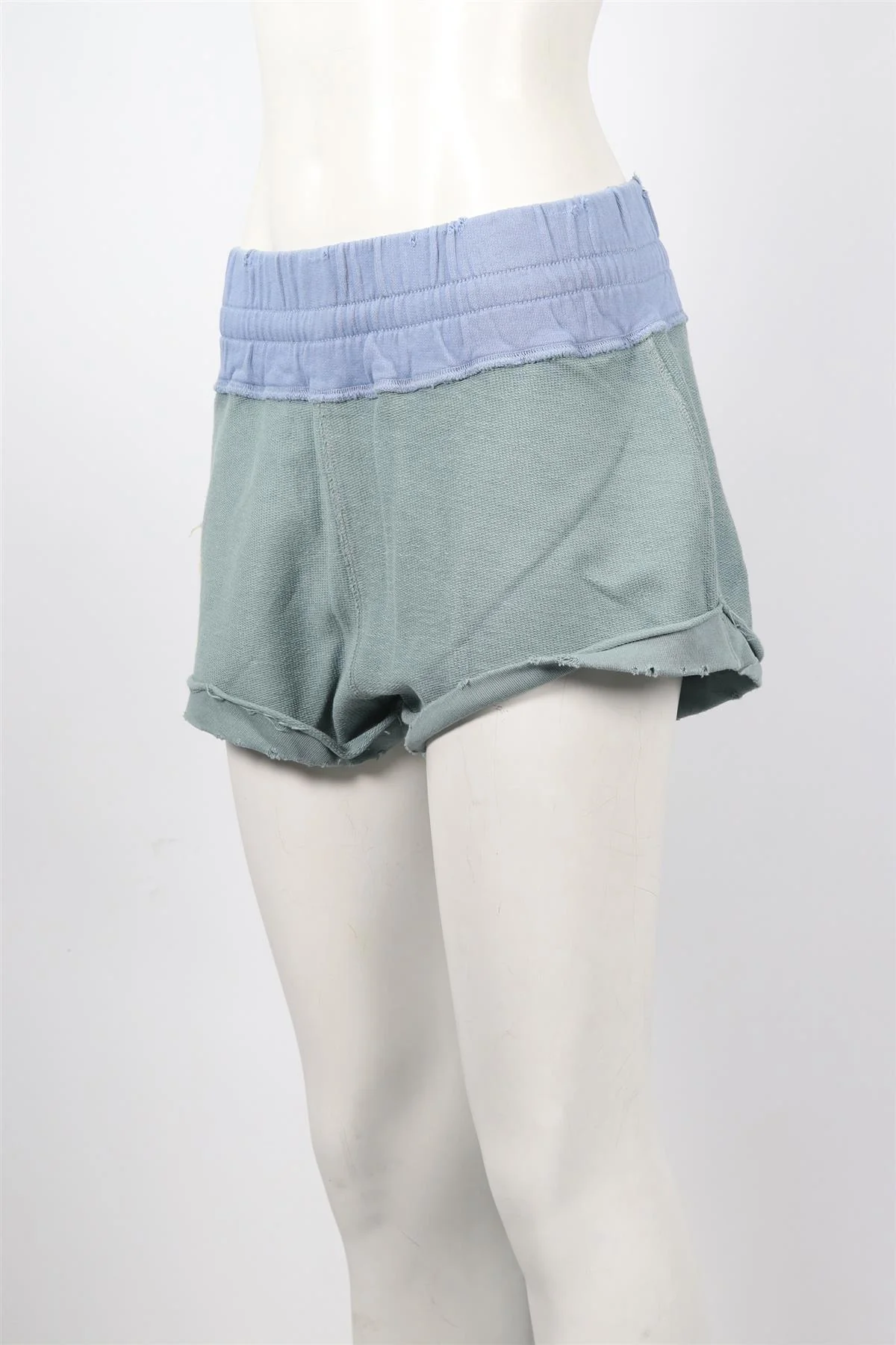 LOVESHACKFANCY COTTON SHORTS SMALL - Image 3