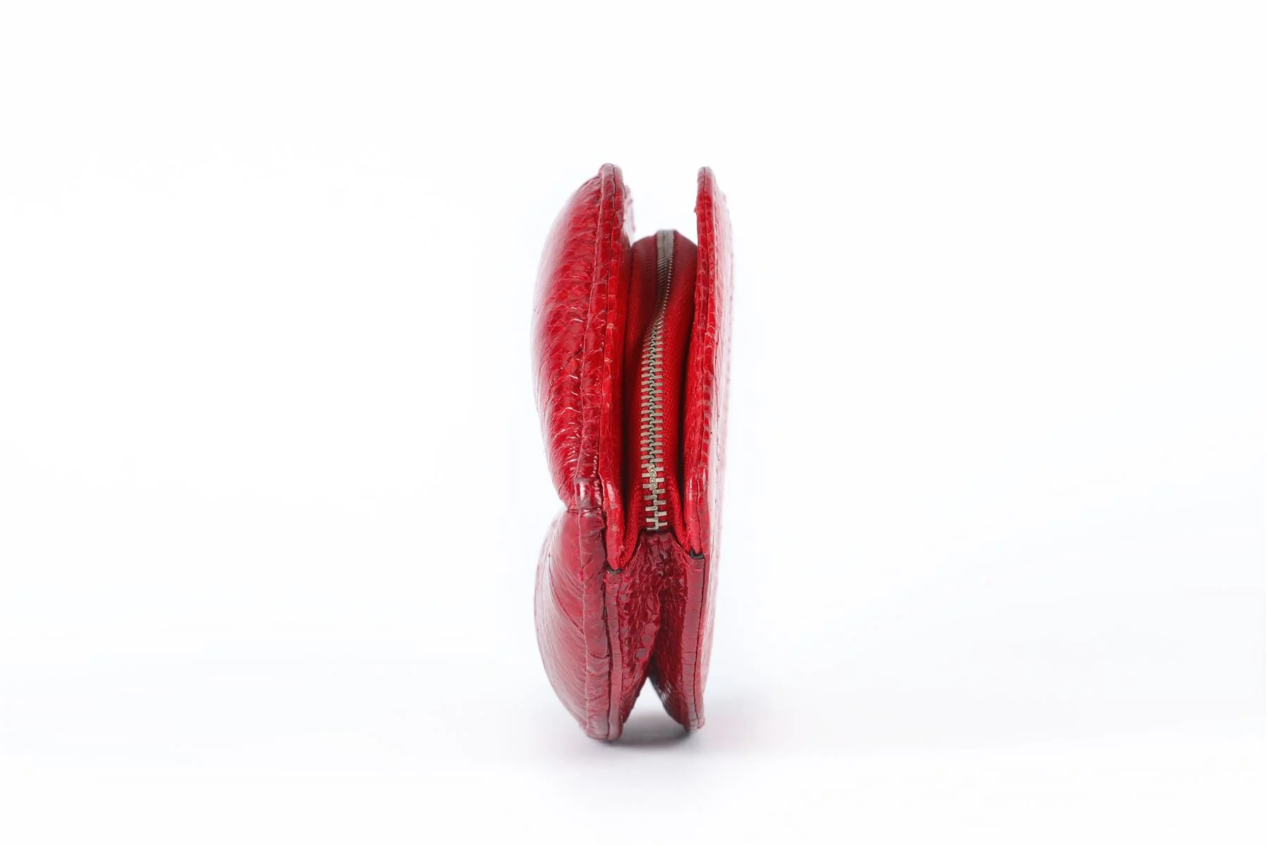 LULU GUINNESS RED LIPS SNAKESKIN CLUTCH - Image 5
