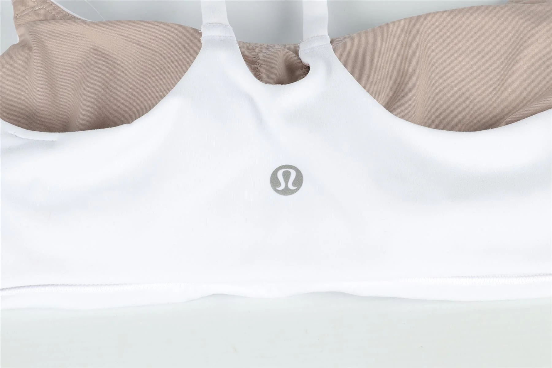 LULULEMON WHITE SPORTS BRA US 2 UK 6 - Image 4