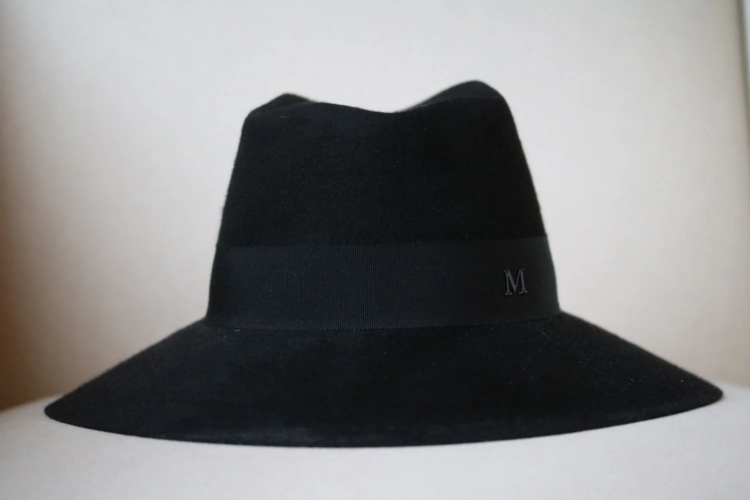 MAISON MICHEL HENRIETTA PAINT BRIM RABBIT-FUR FELT HAT MEDIUM - Image 2