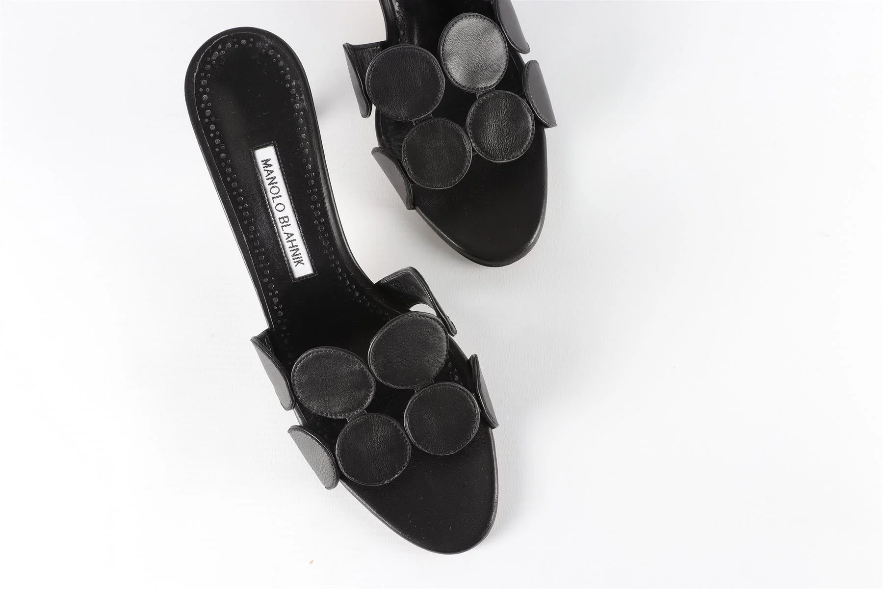 MANOLO BLAHNIK BLACK LEATHER SANDALS EU 40.5 UK 7.5 US 10.5 - Image 4