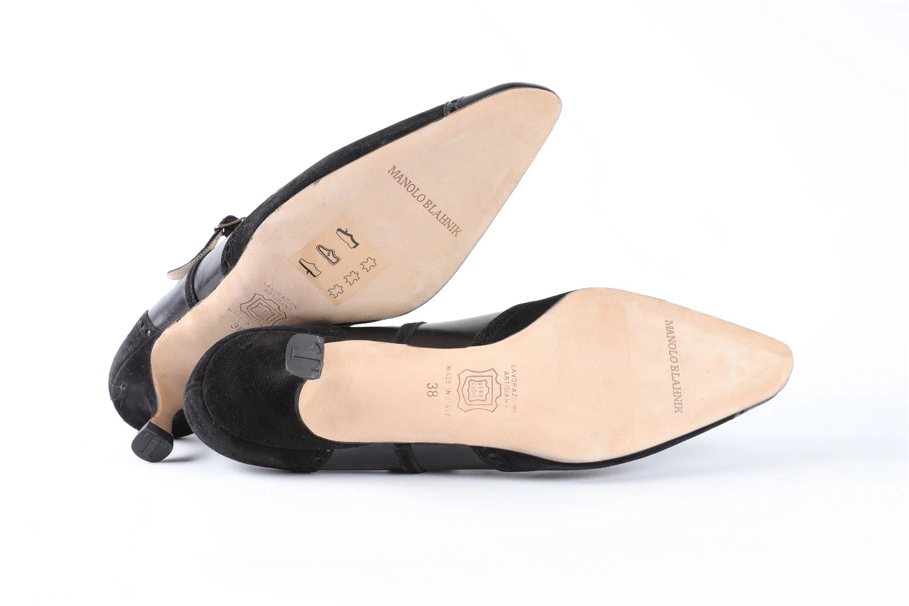 MANOLO BLAHNIK BLACK SUEDE PUMPS EU 38 UK 5 US 8 - Image 6