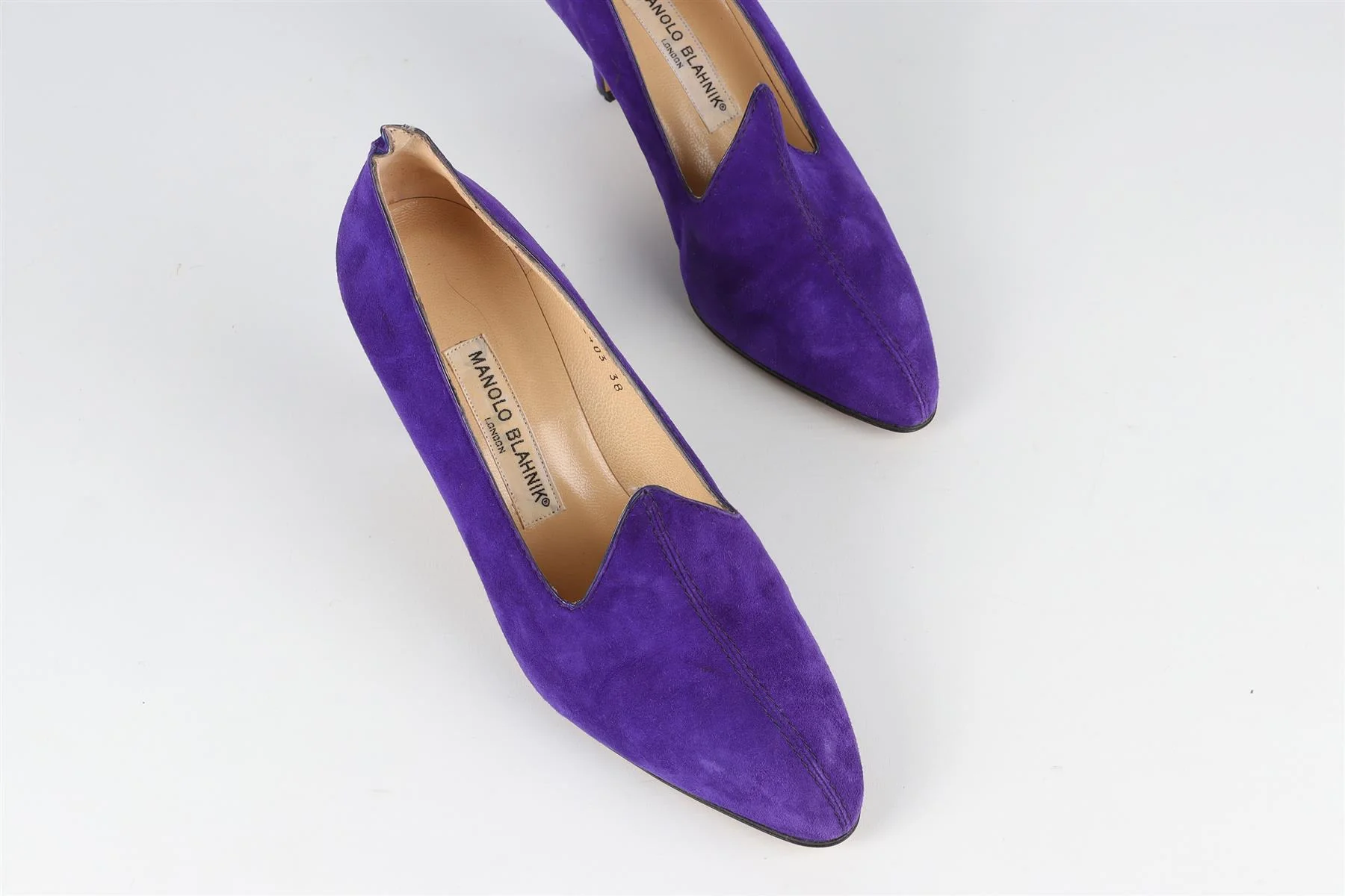 MANOLO BLAHNIK PURPLE VINTAGE SUEDE PUMPS EU 38 UK 5 US 8 - Image 4
