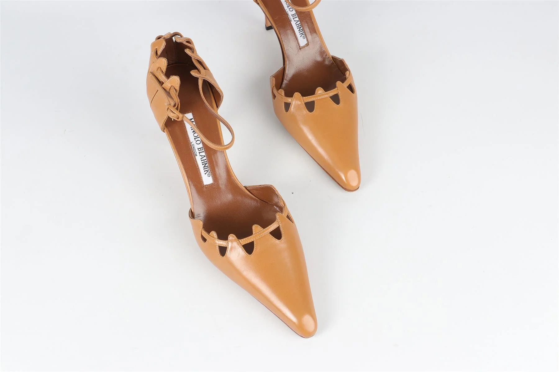 MANOLO BLAHNIK TAN VINTAGE LEATHER PUMPS EU 37.5 UK 4.5 US 7.5 - Image 4