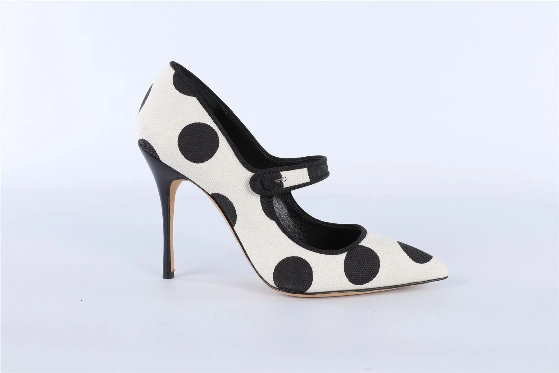 MANOLO BLAHNIK WHITE CANVAS PUMPS EU 38 UK 5 - Image 2