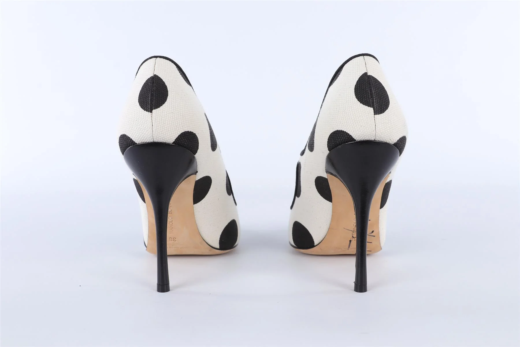 MANOLO BLAHNIK WHITE CANVAS PUMPS EU 38 UK 5 - Image 5