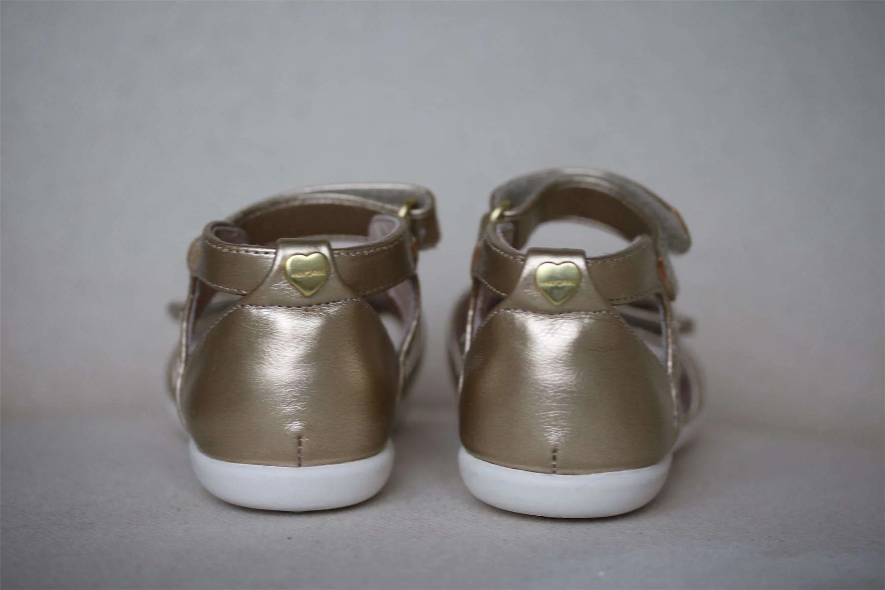 MAYORAL GIRLS GOLD SANDALS EU 24 UK 7 - Image 3