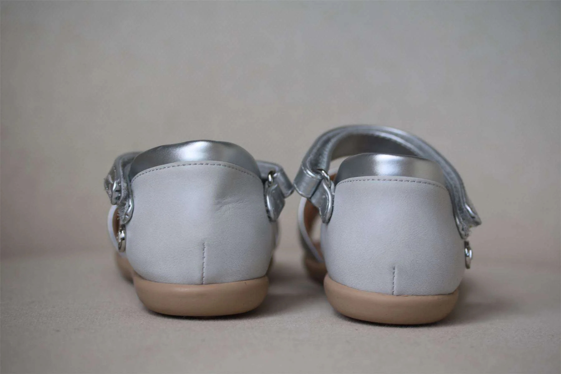 MAYORAL GIRLS SILVER SANDALS EU 25 UK 7.5 - Image 4
