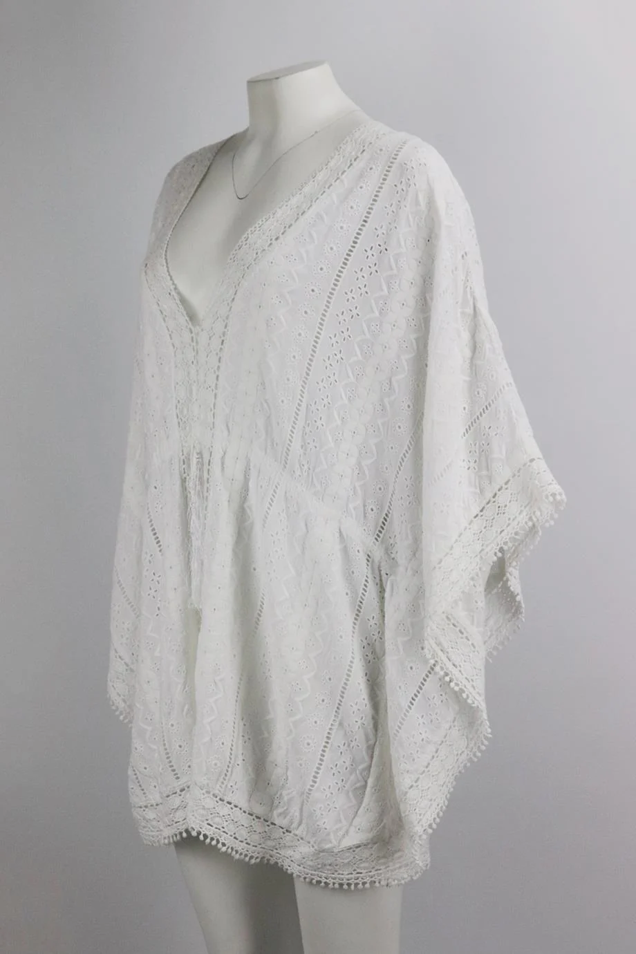 MELISSA ODABASH CROCHET TRIMMED EMBROIDERED VOILE KAFTAN ONE SIZE - Image 3