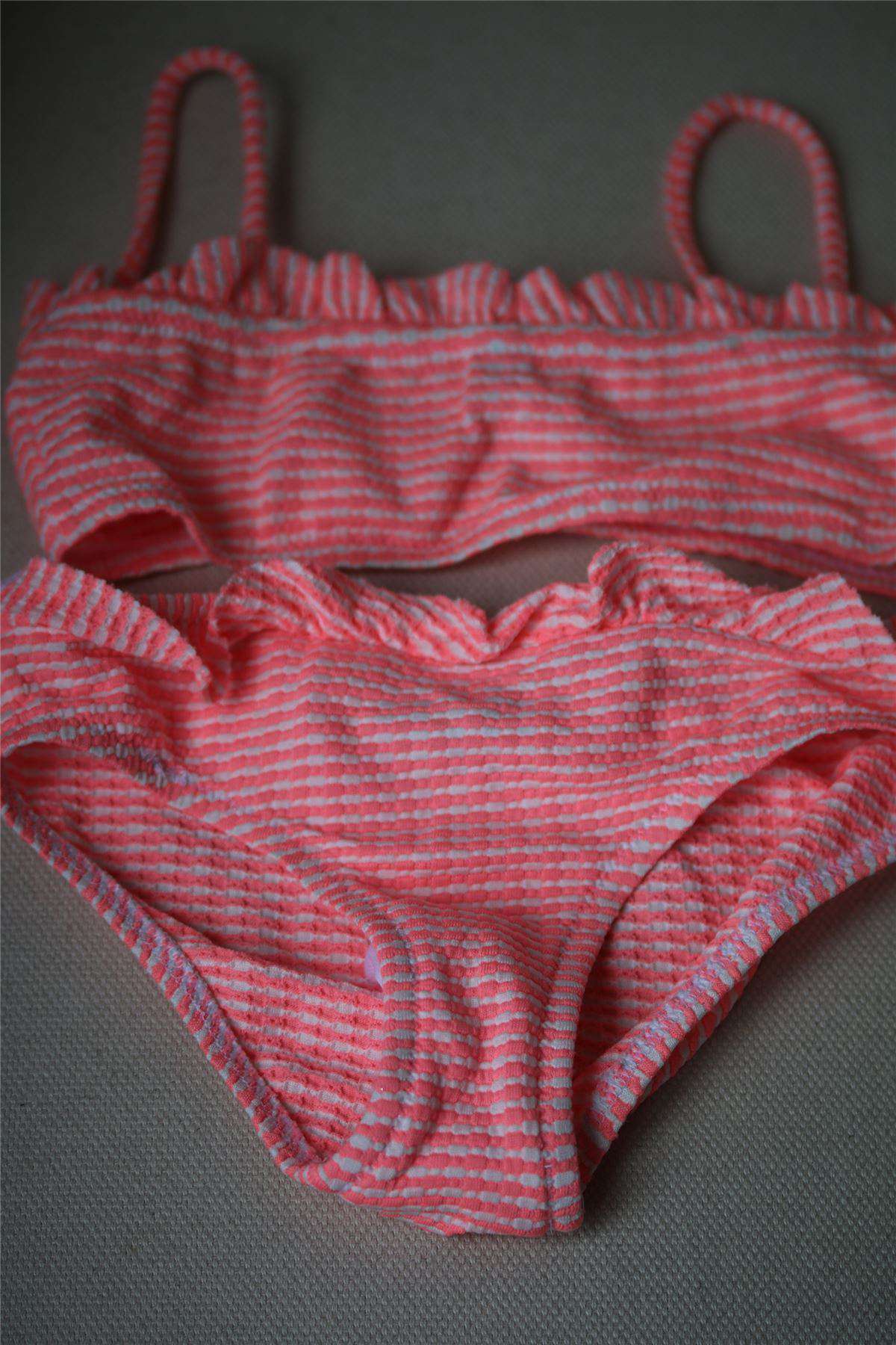 MELISSA ODABASH KIDS CORAL RUFFLE BIKINI 4 YEARS - Image 2