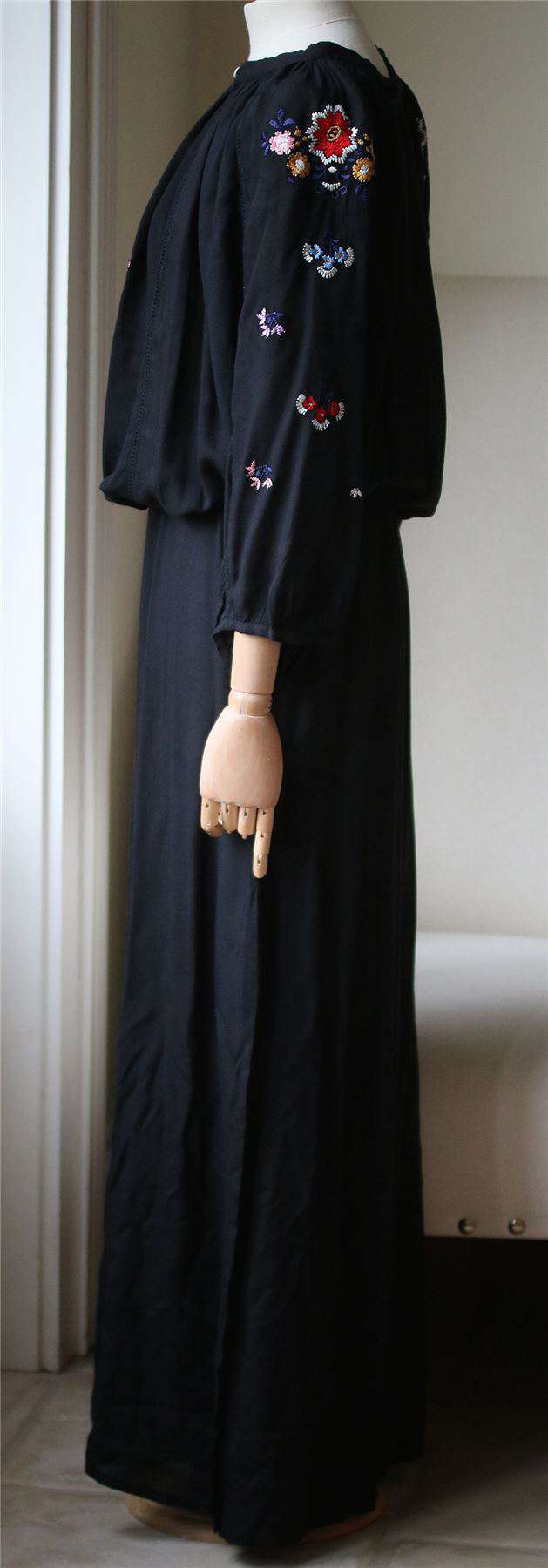 MELISSA ODABASH SIENNA EMBROIDERED LONG DRESS SMALL - Image 5