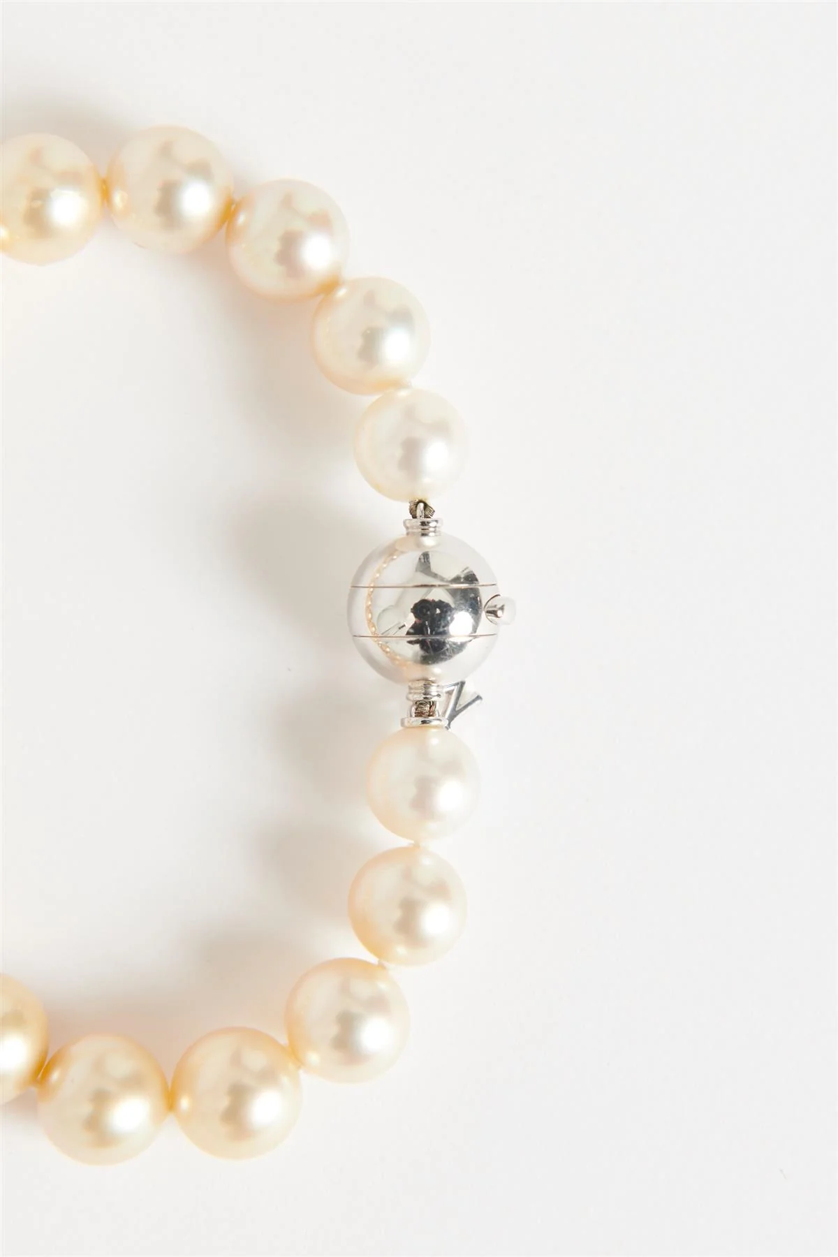 MIKIMOTO WHITE AND GOLDEN PEARL BRACELET - Image 3
