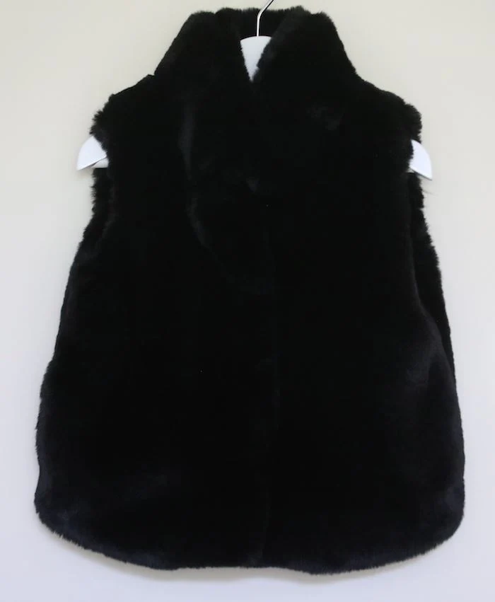 MILLY MINIS GIRLS BLACK FAUX FUR GILET 4 YEARS - Image 2
