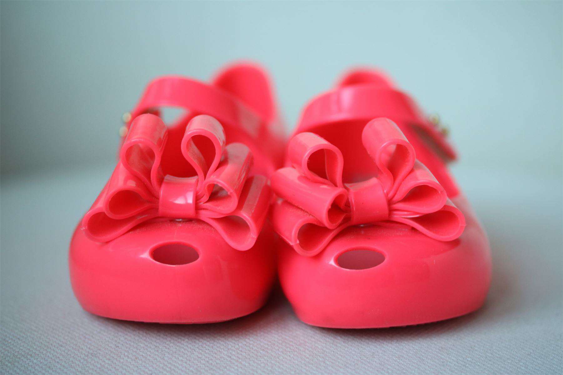 MINI MELISSA GIRLS NEON PINK ULTRAGIRL TRIPLE BOW JELLY SHOES EU 24 UK 7 - Image 3