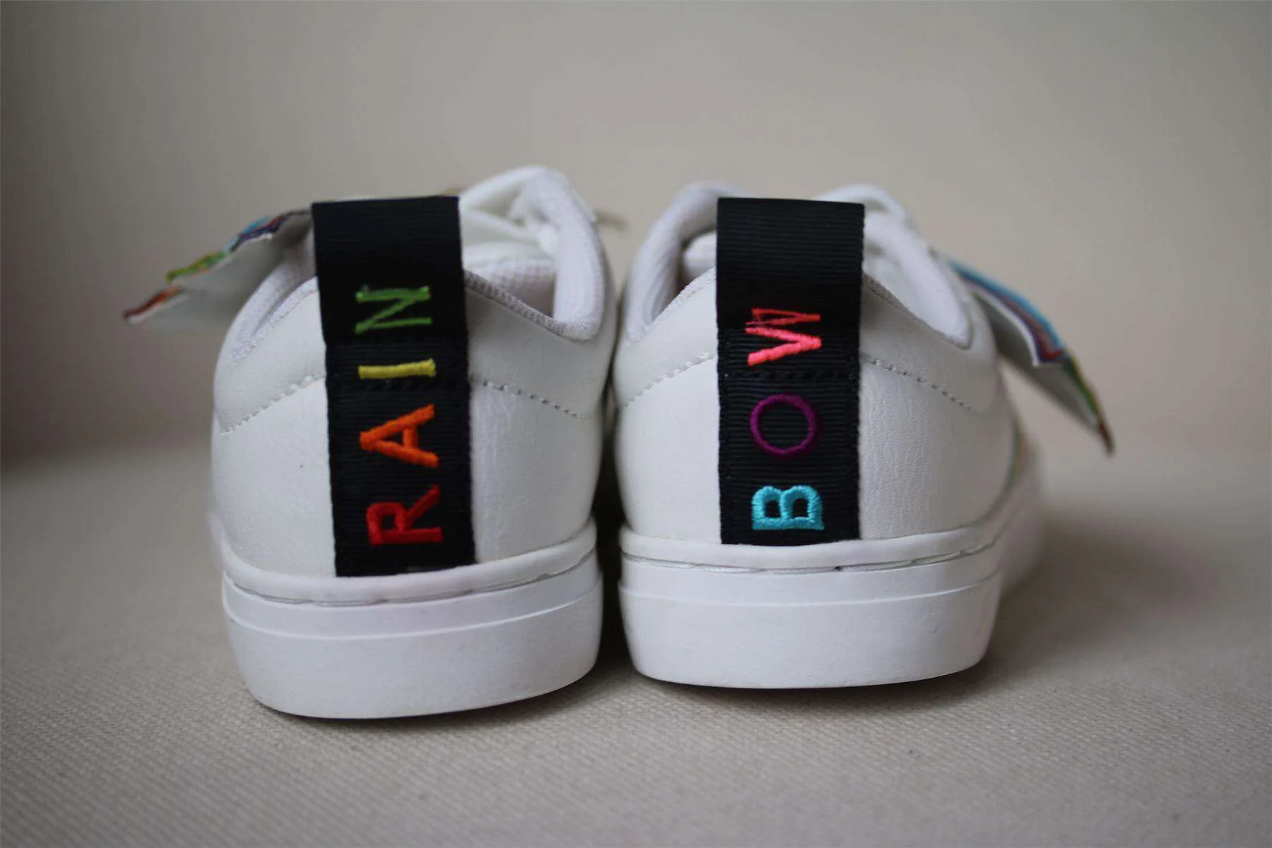 MINI MISS KG GIRLS SUPERSTAR RAINBOW TRAINERS EU 27 UK 9 - Image 3