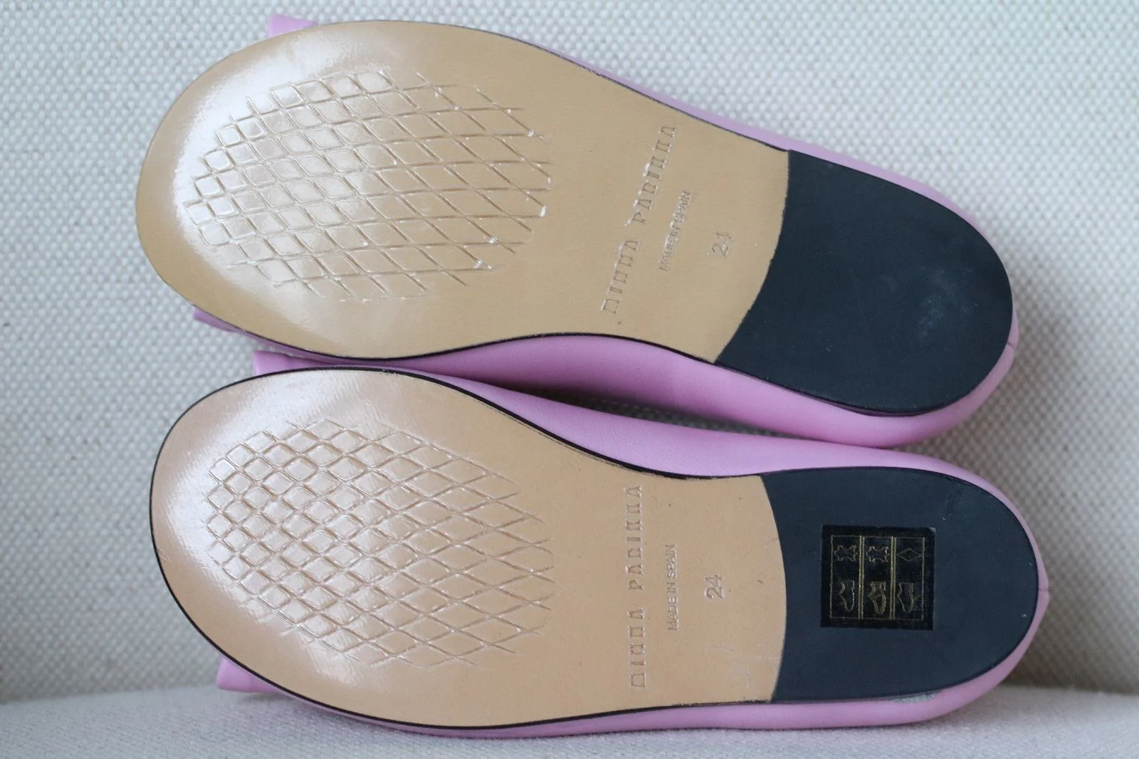 MINNA PARIKKA MINI BABY GIRLS PINK AND WHITE LEATHER BUNNY EARS SHOES EU 24 UK 6 - Image 4