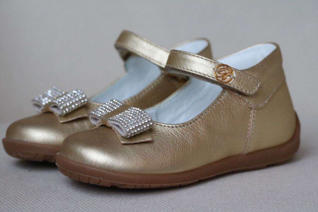 MISS BLUMARINE BABY GIRLS GOLD DIAMANTE SHOES EU 22 UK 5 - Image 3