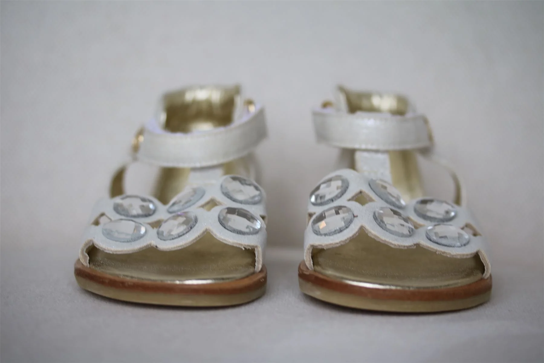 MISS BLUMARINE GIRLS METALLIC IVORY LEATHER SANDALS EU 24 UK 7 - Image 3