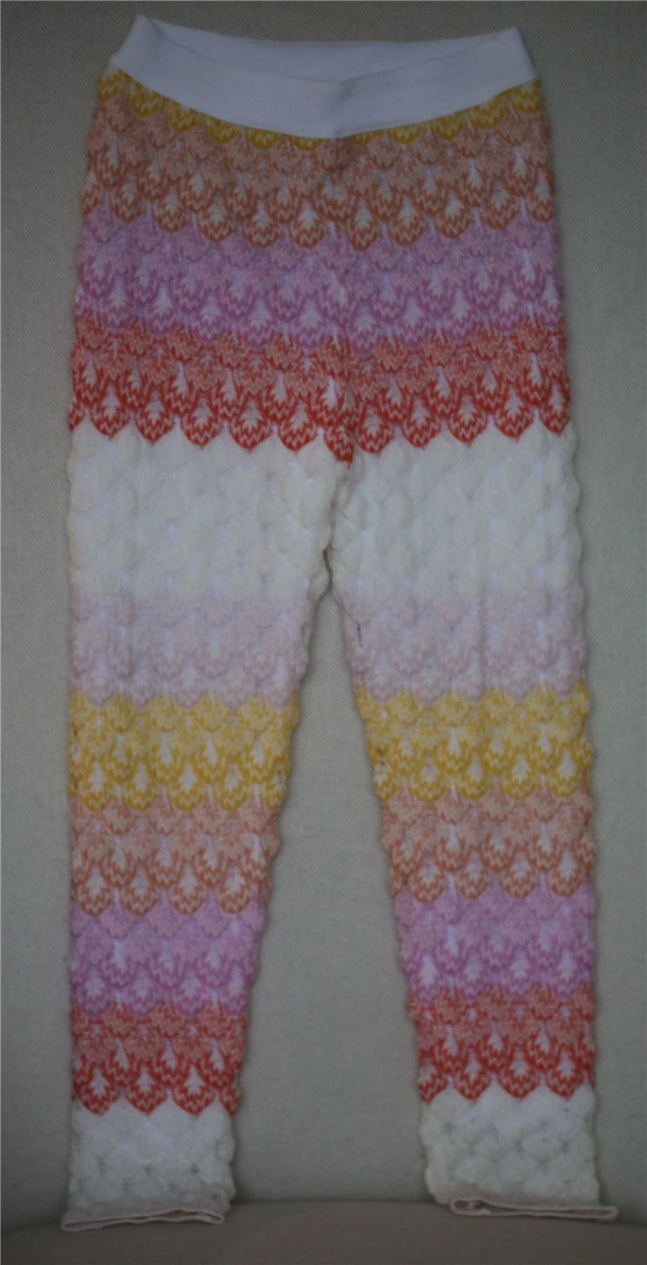 MISSONI GIRLS KNITTED CHEVRON LEGGINGS 4-5 YEARS - Image 2