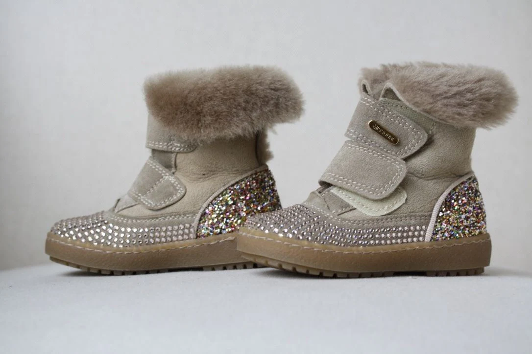 MISSOURI BABY BEIGE SHEEPSKIN FUR LINED SUEDE DIAMANTE BOOTS EU 21 UK 4.5 - Image 4