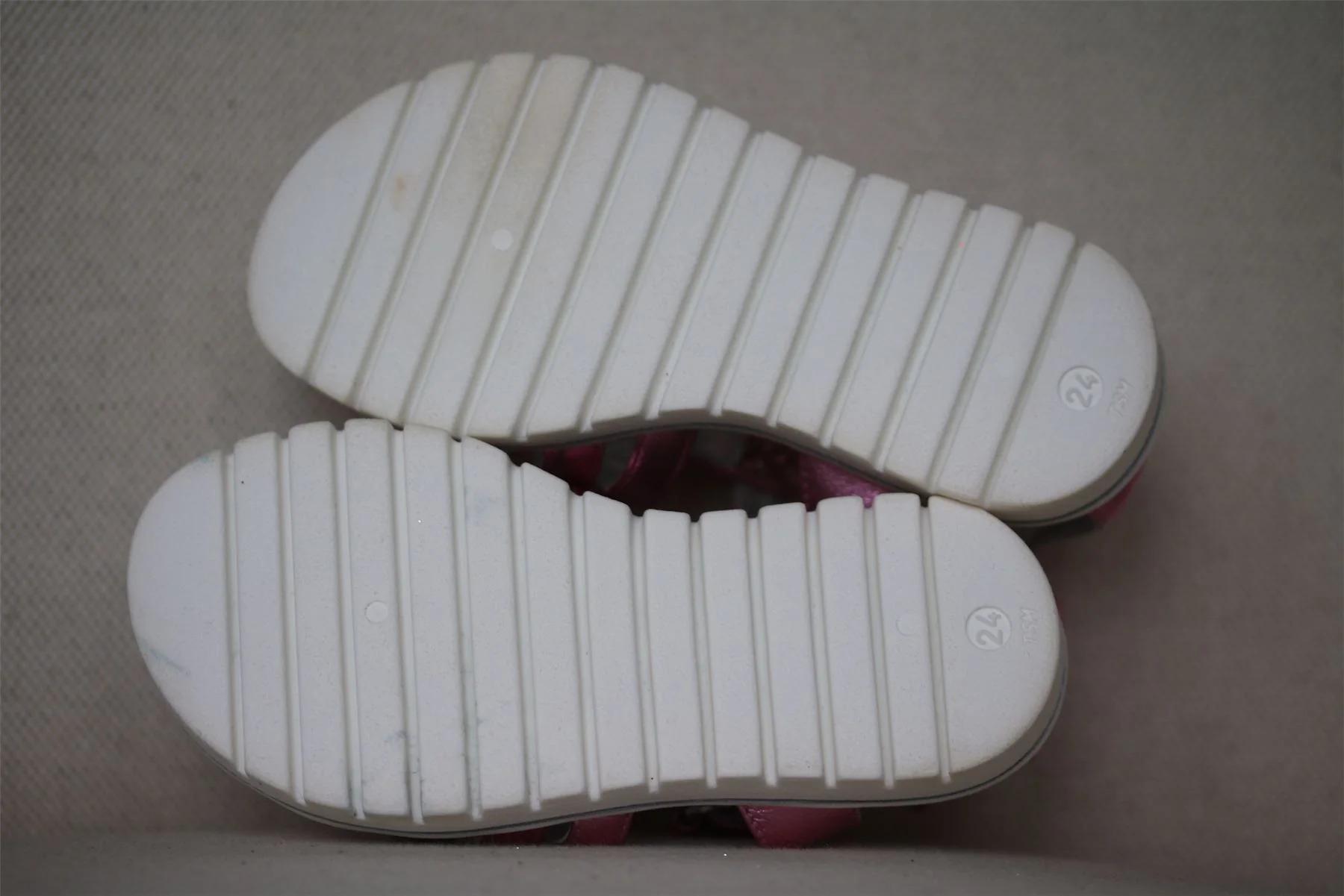 MISSOURI GIRLS METALLIC PINK SPARKLY SANDALS EU 24 UK 7 - Image 5