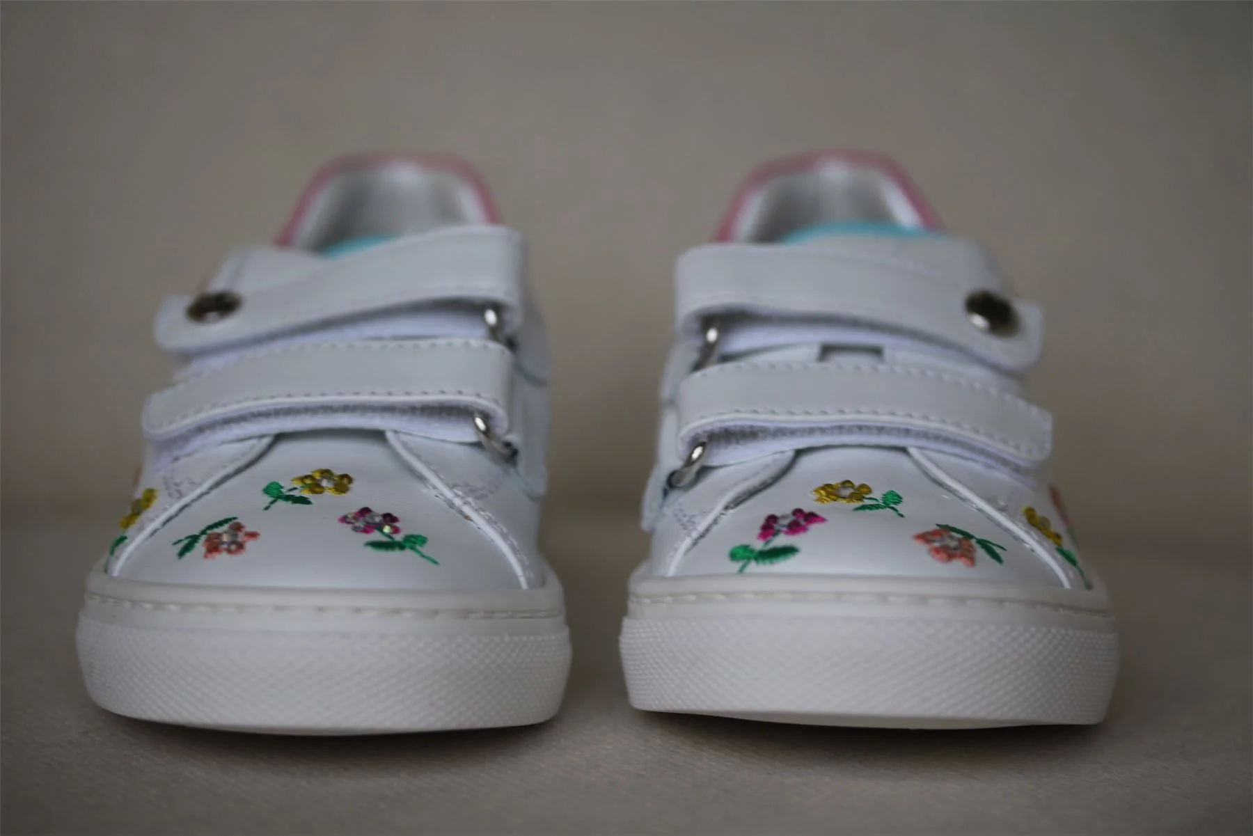 MISSOURI GIRLS WHITE & PINK LEATHER EMBROIDERED TRAINERS EU 24 UK 7 - Image 4