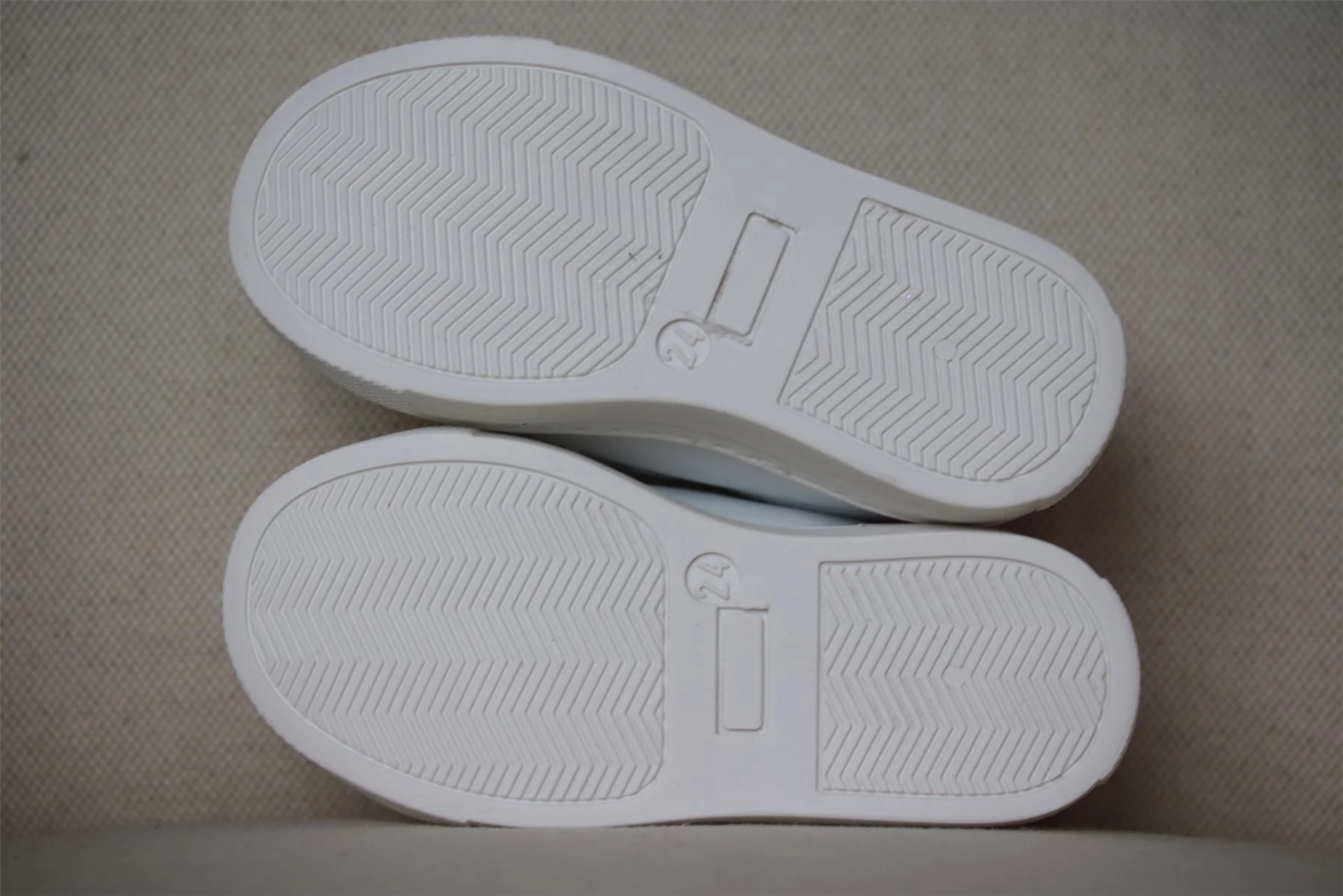MISSOURI GIRLS WHITE & PINK LEATHER EMBROIDERED TRAINERS EU 24 UK 7 - Image 6