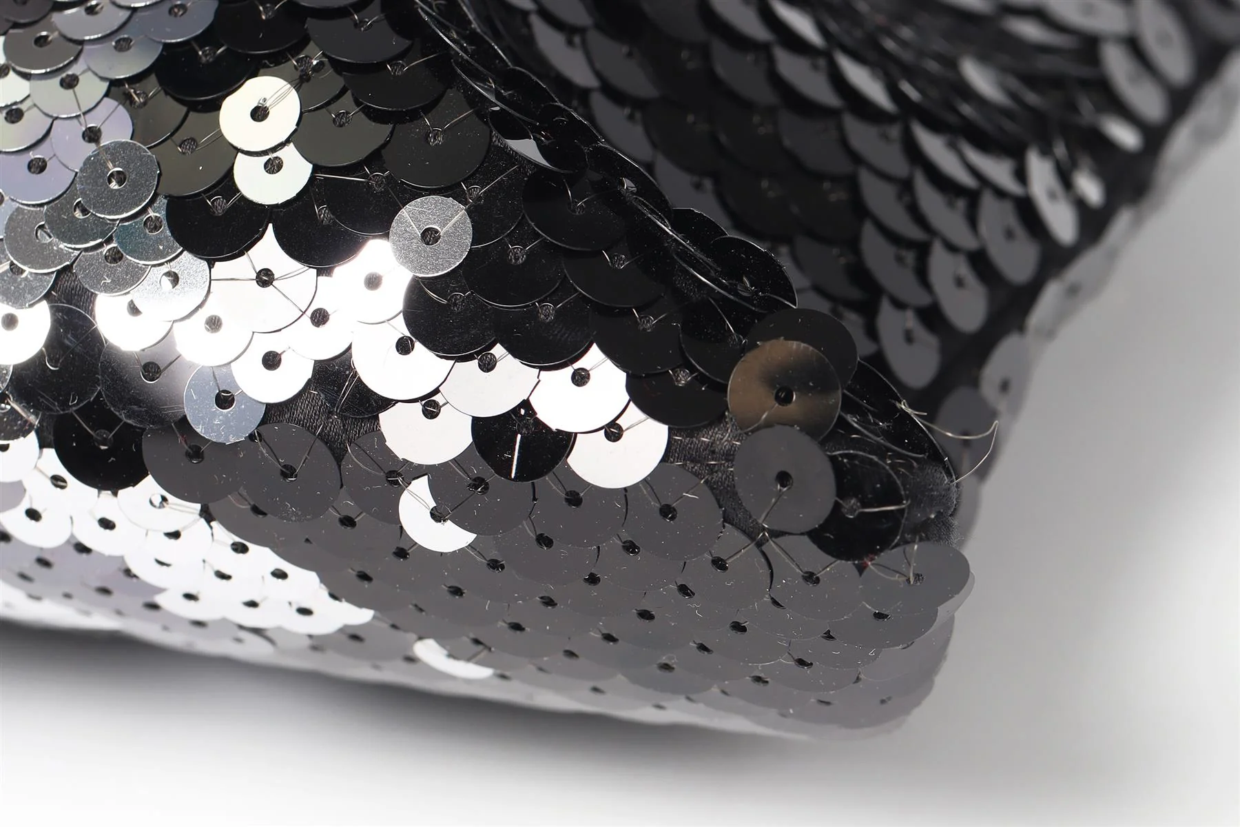 MIU MIU SEQUIN AND SATIN CLUTCH - Image 9