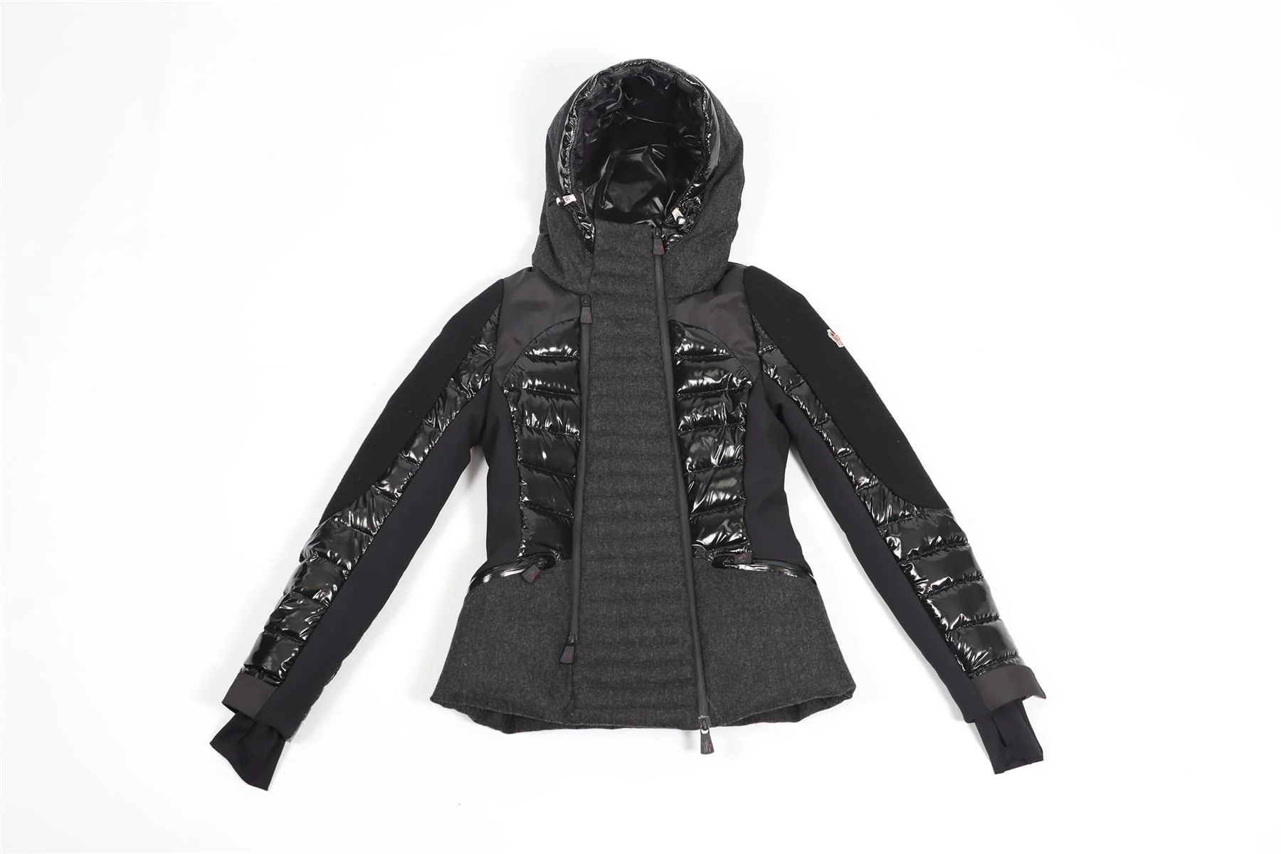 MONCLER GRENOBLE BLACK AND GREY PADDED DOWN JACKET SMALL - Image 2