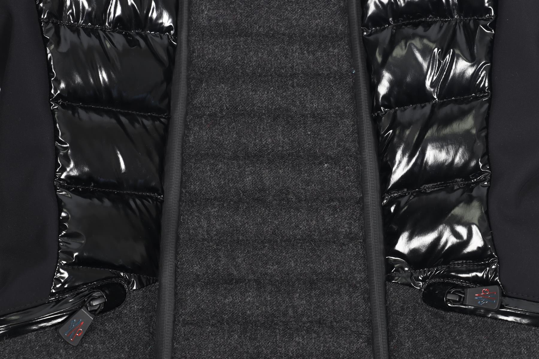 MONCLER GRENOBLE BLACK AND GREY PADDED DOWN JACKET SMALL - Image 4