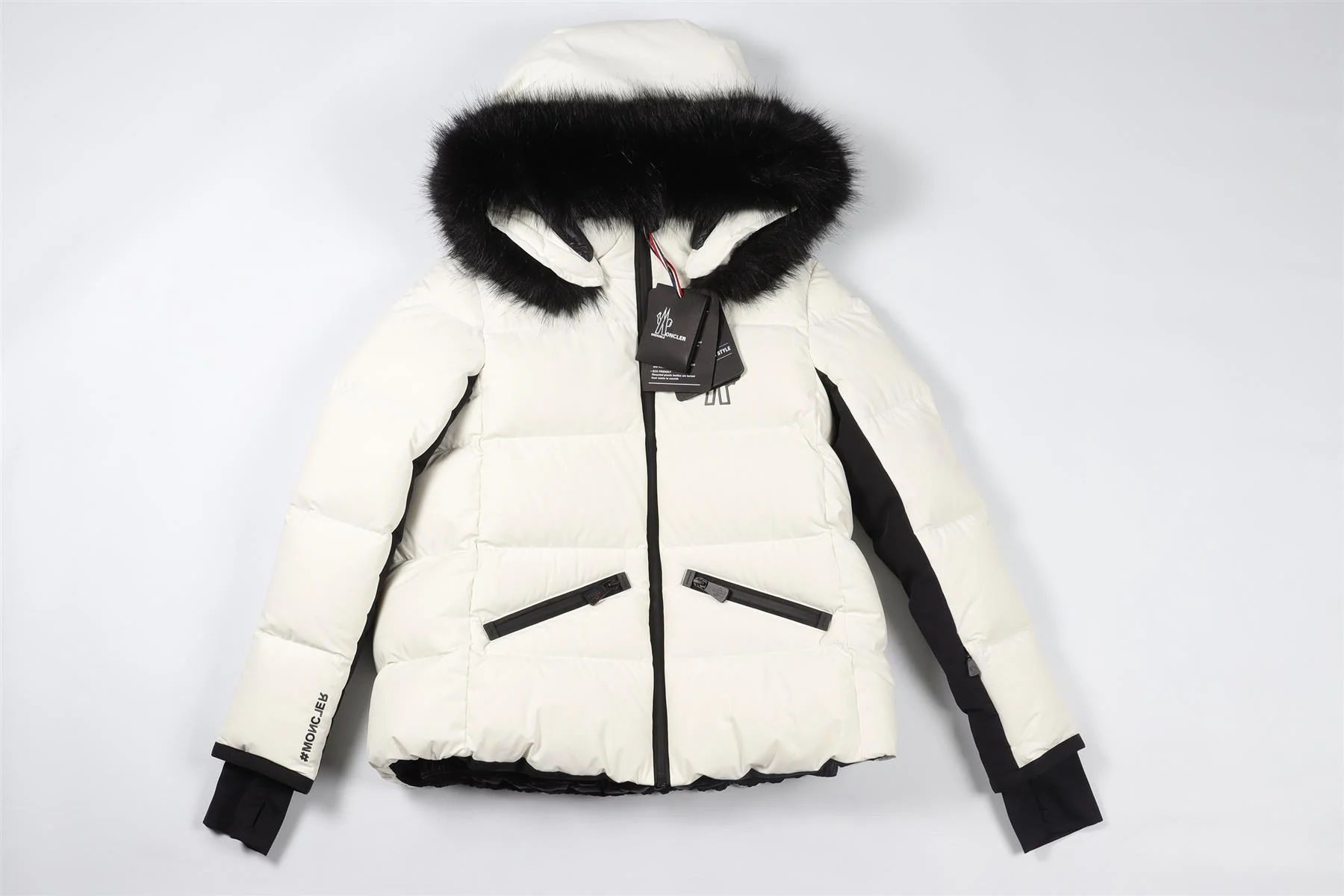 MONCLER GRENOBLE WHITE KIDS GIRLS PADDED JACKET 12 YEARS - Image 7