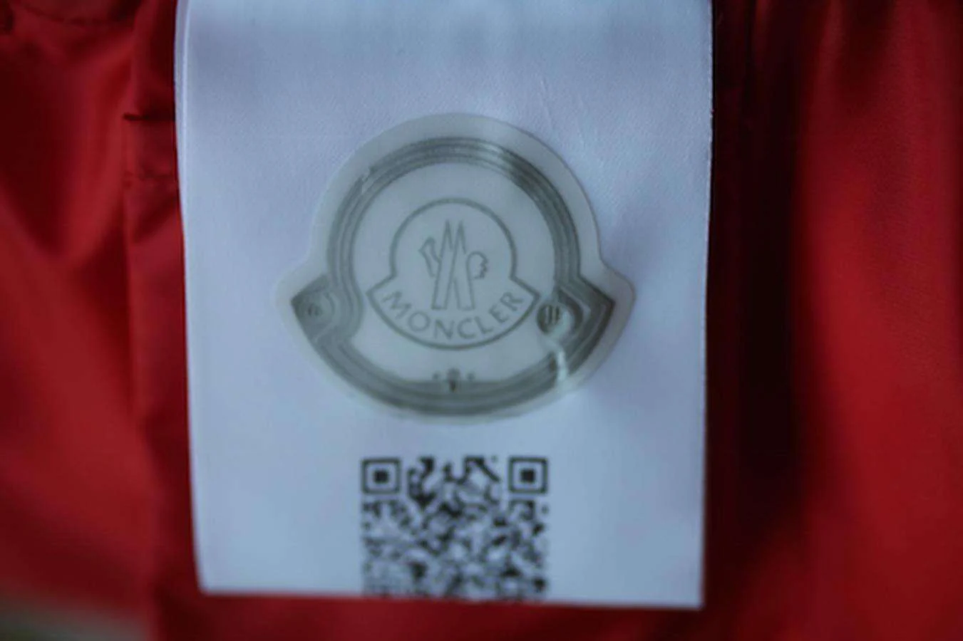 MONCLER KIDS GIRLS NANTUA DOWN PADDED SNOWSUIT 6 YEARS - Image 8