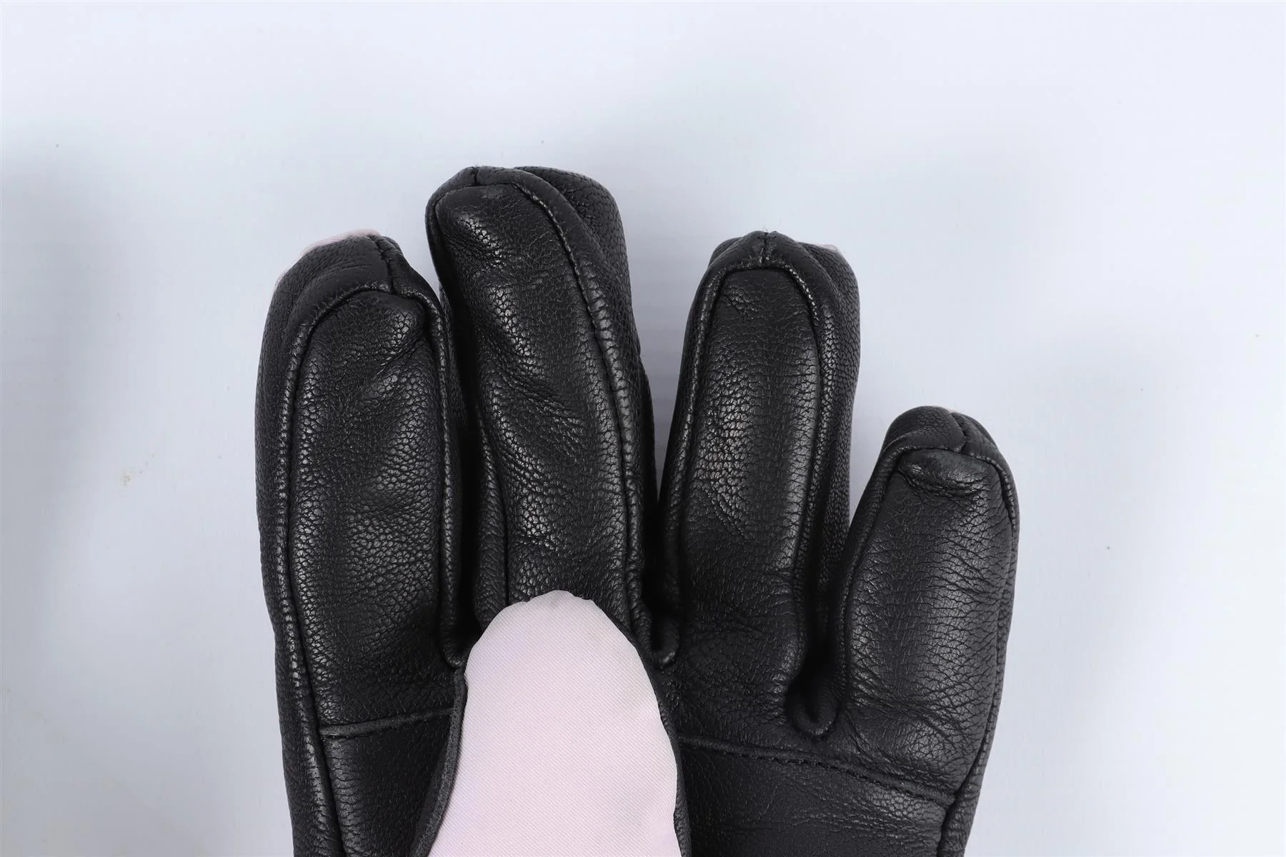 MONCLER PINK GIRLS KIDS SKI GLOVES - Image 5