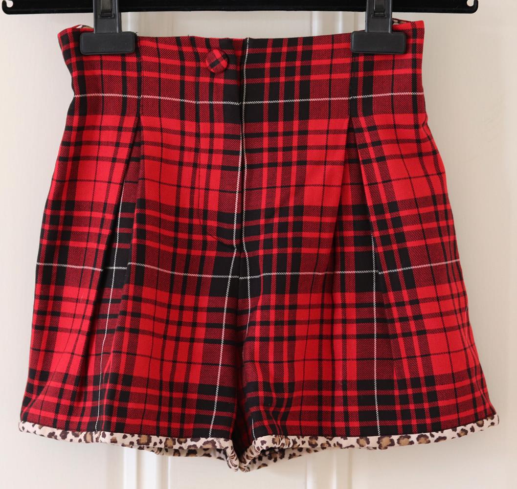 MONNALISA KIDS GIRLS TARTAN COTTON SHORTS 6 YEARS - Image 2