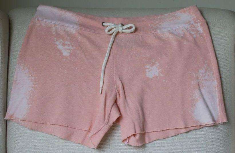 MONROW BLEACH OUT SHORTS SMALL - Image 2