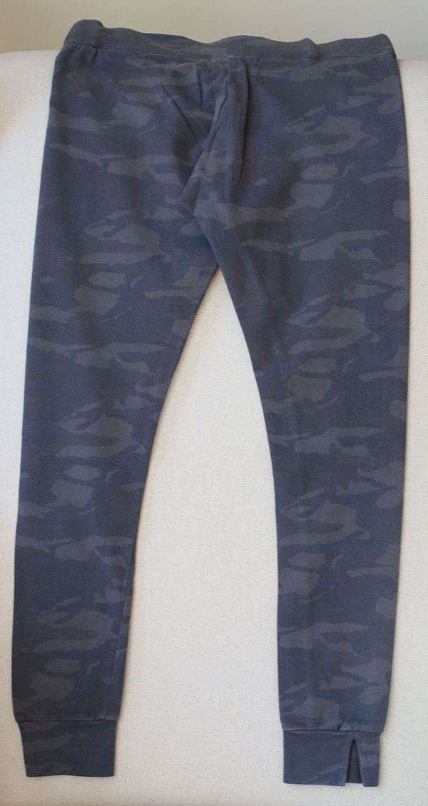 MONROW CAMO PRINT LEGGINGS XSMALL - Image 2