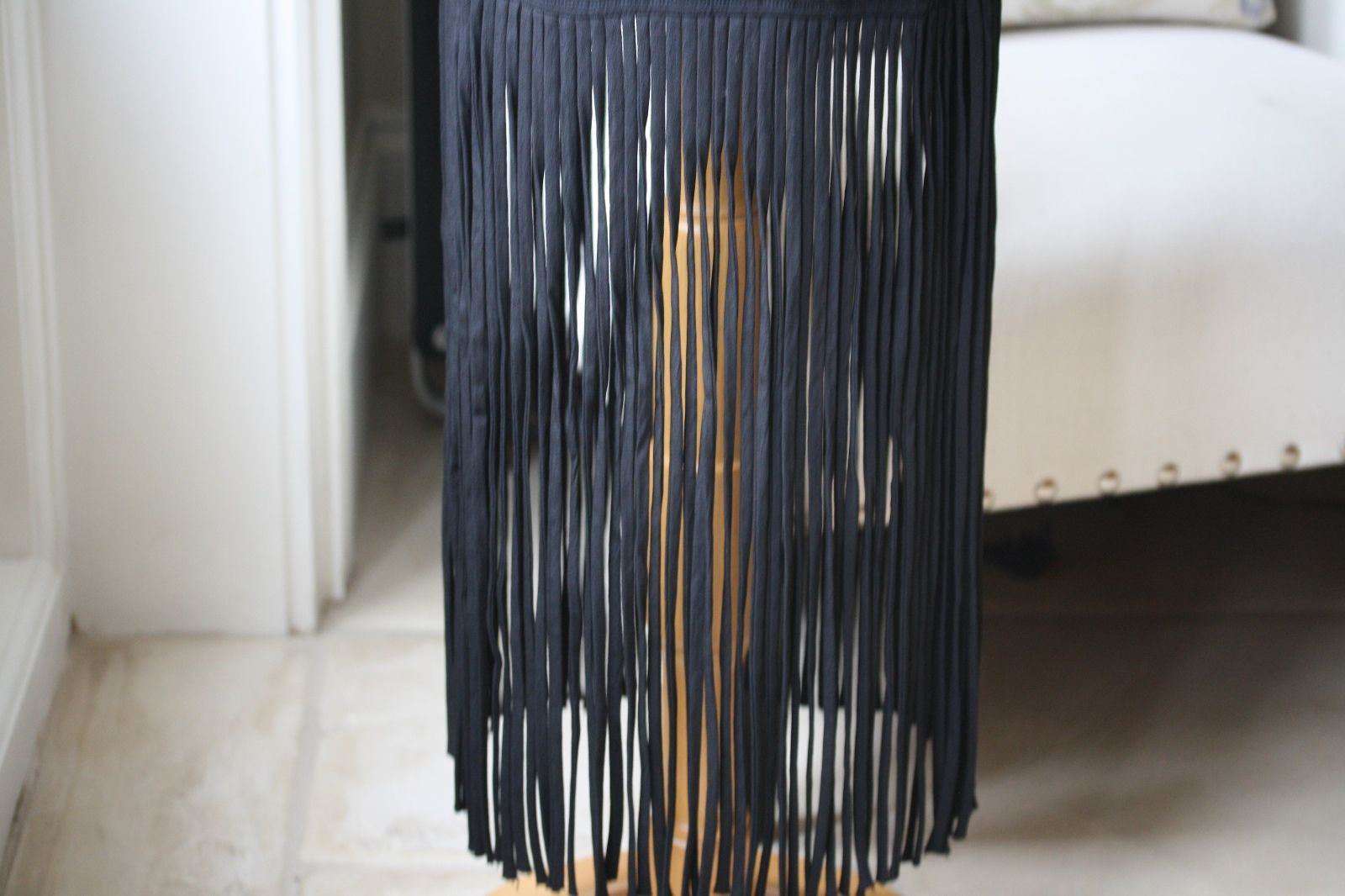 MONROW CREPE FRINGE SKIRT SMALL - Image 5
