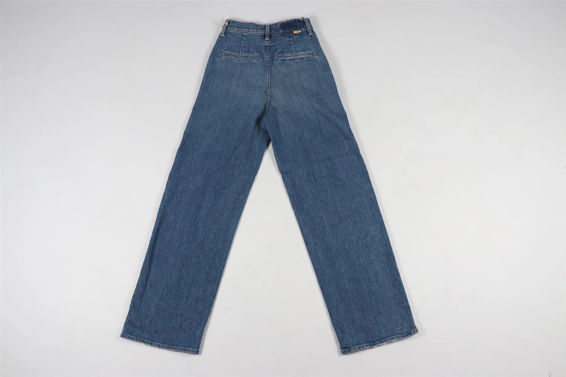 MOTHER BLUE WIDE LEG JEANS W24 - Image 4