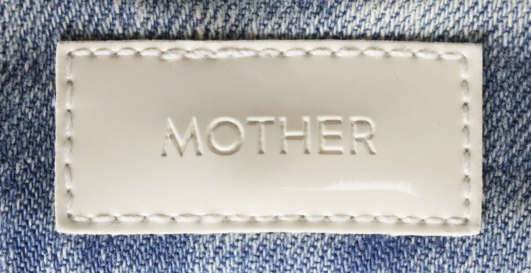 MOTHER DISTRESSED HIGH RISE STRETCH DENIM SHORTS W27 UK 6/8 - Image 5