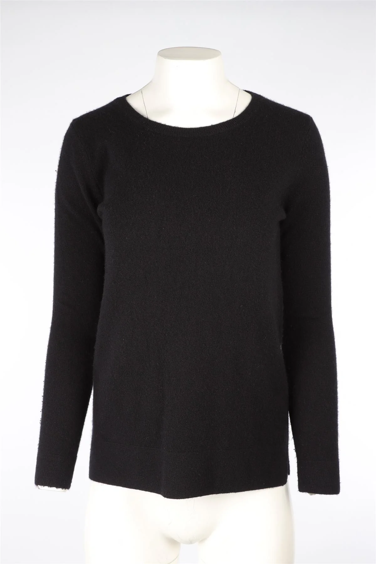 NEIMAN MARCUS BLACK CASHMERE SWEATER SMALL - Image 2