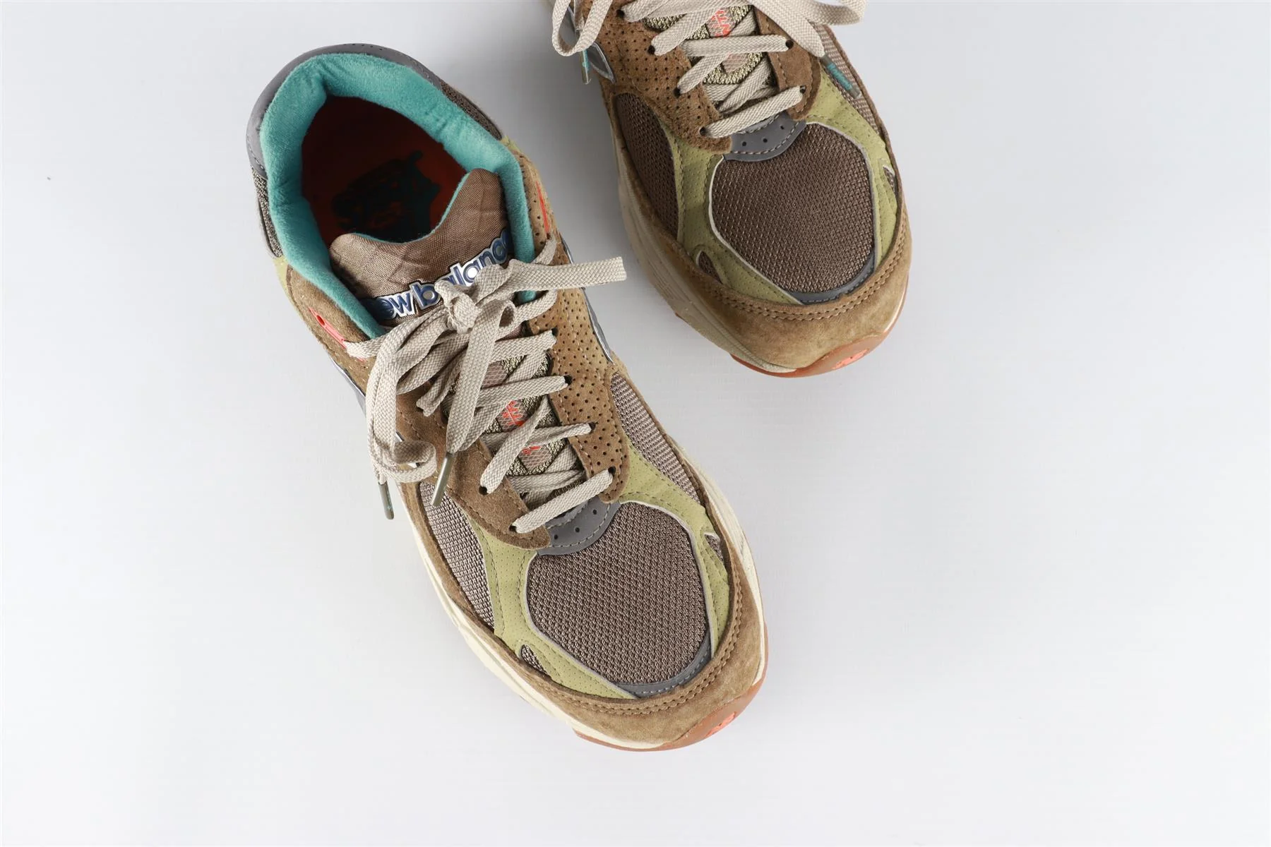 NEW BALANCE + BODEGA 990 V3 ANNIVERSARY SNEAKERS EU 39.5 UK 6 US 6.5 - Image 4