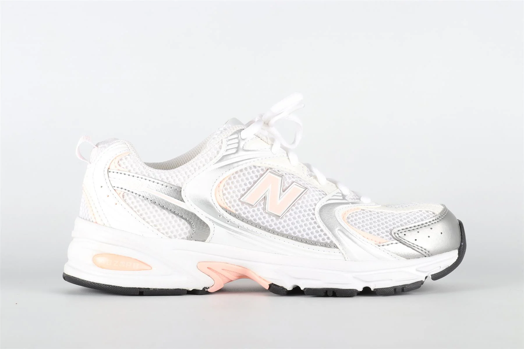 NEW BALANCE PINK SNEAKERS EU 38 UK 5 US 5.5 - Image 2