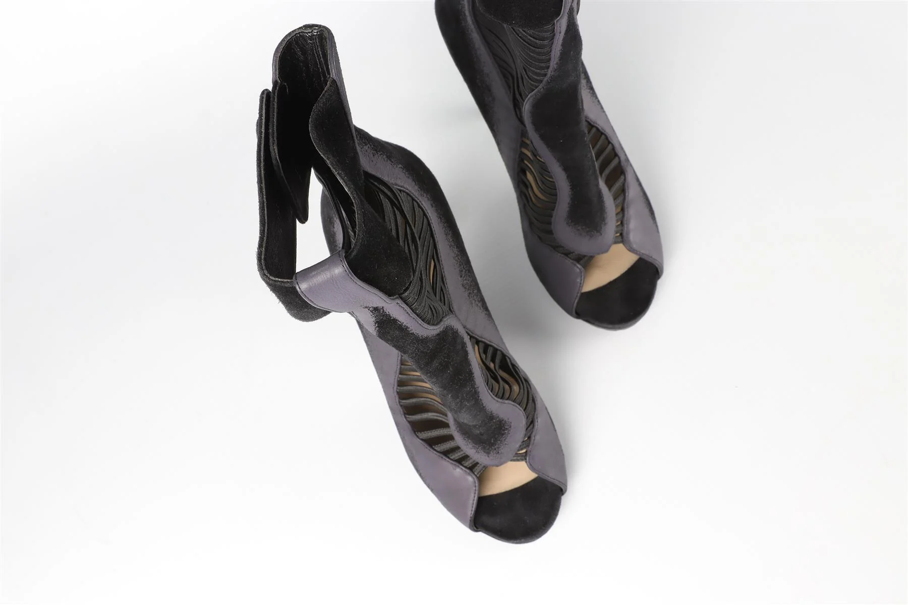 NICHOLAS KIRKWOOD BLACK SUEDE ANKLE BOOTS EU 38 UK 5 US 8 - Image 4